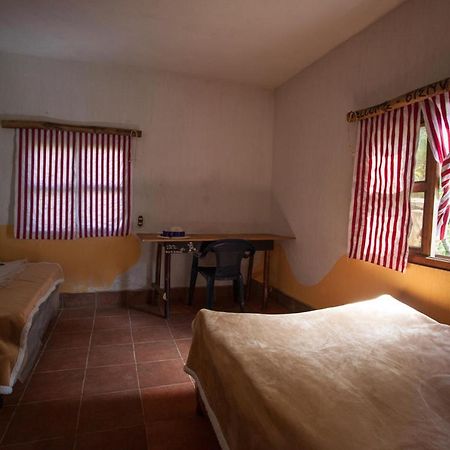 Hostal Checruz, Todos Santos Cuchumatan Huehuetenango Buitenkant foto