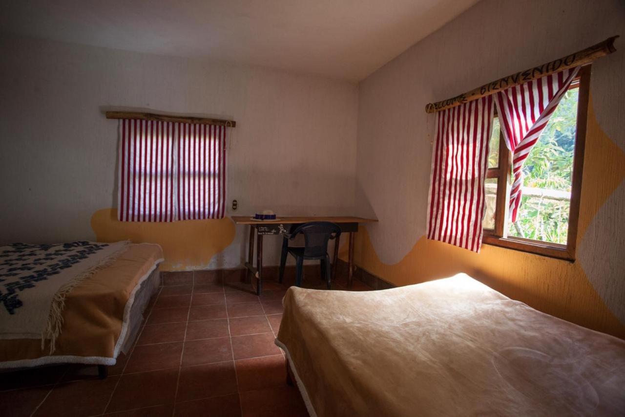 Hostal Checruz, Todos Santos Cuchumatan Huehuetenango Buitenkant foto